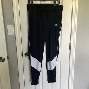Used Women’s Size Medium Black Jogger.
